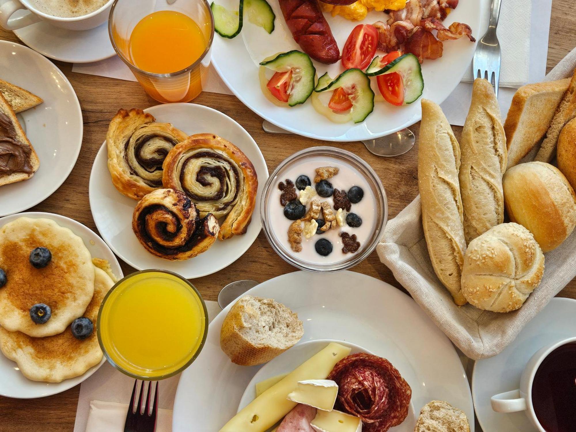 Holdvirag Hotel Sárvár Екстериор снимка